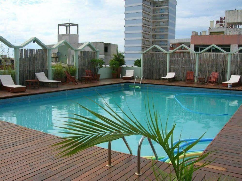 Julio Cesar Hotel Posadas Bagian luar foto